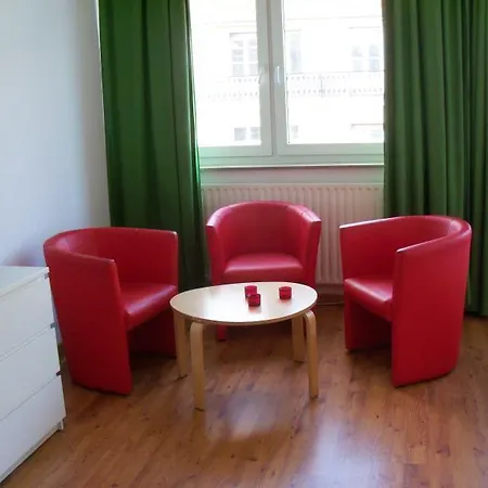 A & B & Boardinghouse Hotel